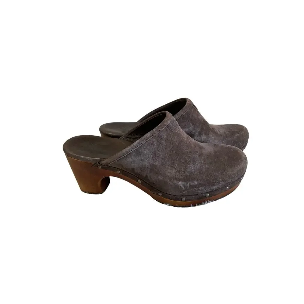 UGG Tan Suede Wooden Heel Clogs Boho Cozy Fall Comfort Shoes Size 7 - Picture 2 of 10